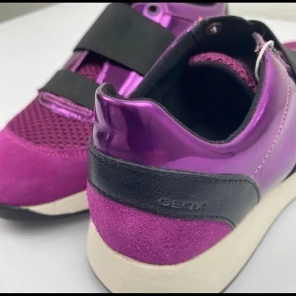 GEOX SUZZIE SLIP ON SNEAKERS