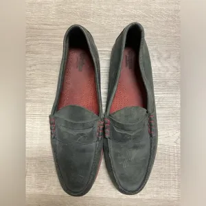 G.H Bass &amp; Co Handcrafted Genuine Leather Weejuns