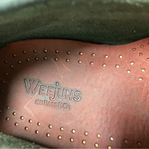 G.H Bass &amp; Co Handcrafted Genuine Leather Weejuns