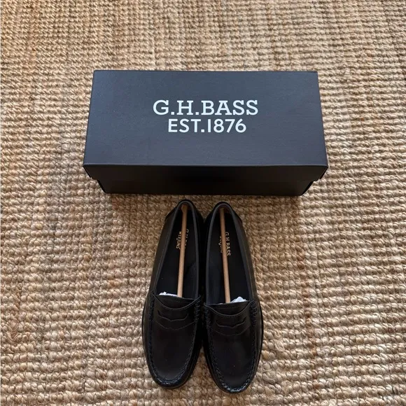 GH Bass Black Leather Penny Loafers
