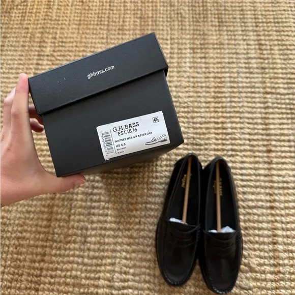 GH Bass Black Leather Penny Loafers