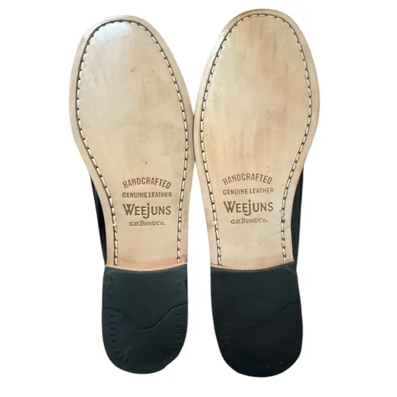 G.H. Bass Weejuns Patent Leather Penny Loafers 4005 001 size 8.5 M
