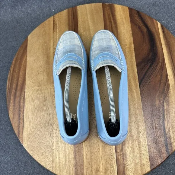 G.H Bass Weejuns Whitney plaid Blue Penny Loafers Women Size 8.5 Leather