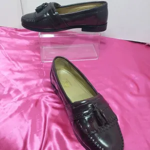 G.H. Bass Weejuns Logan Mens SZ 9.5E Red Leather Slip On Tassel Penny Loafers.