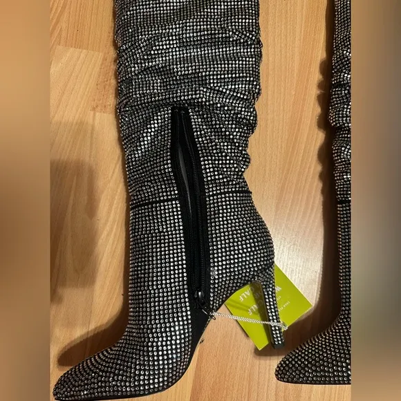 Gianni bini calf length rhinestones heeled boots