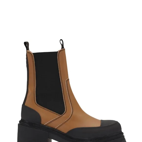 Gianni Bini Downtown Leather Chelsea Chunky Sole Boots 9 NEW $525 Tag