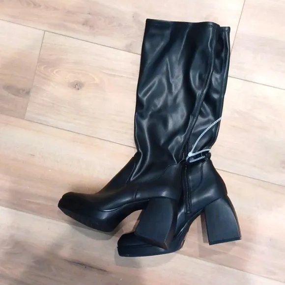 GIANNI BINI NEW CHUNKY BLACK STRETCH FABRIC PLATFORM BOOTS NEW 10