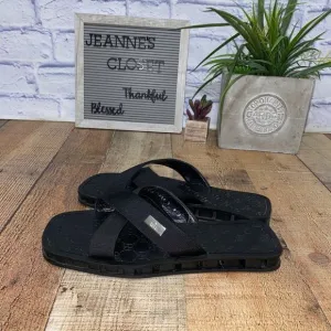 Gucci canvas slides sandals 9D