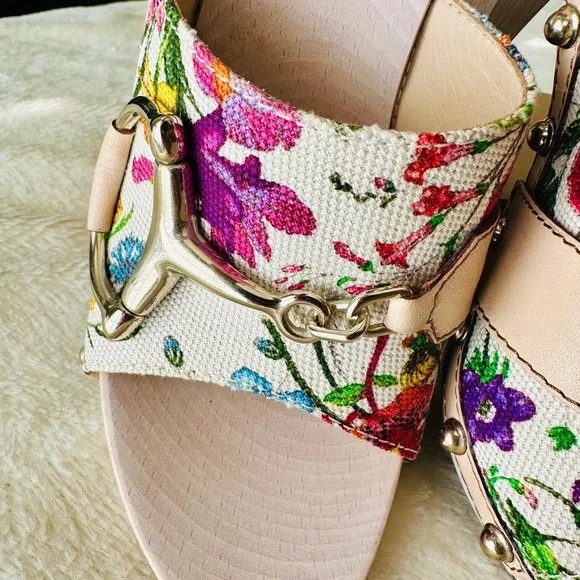Gucci Floral Print Wooden Heels Sandals