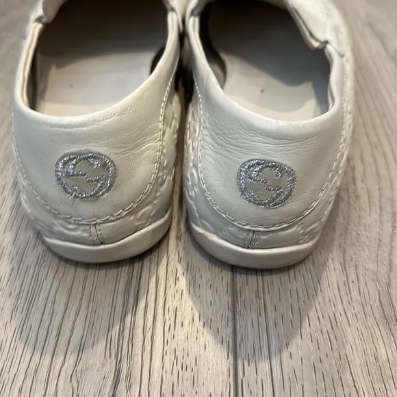 Gucci White Guccissima Leather Penny Loafers