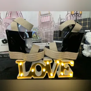 GUC💝Pierre HardyBlack and Tan Platform Sandals.