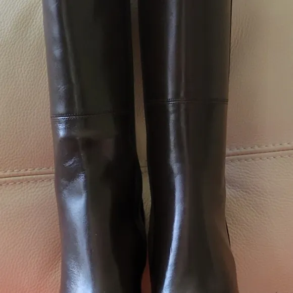 Guess Gamble mid calf Brown Leather High Heel Boots; Size: 8.5.