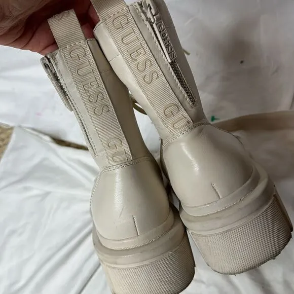 Guess Gwfornia Chunky Ivory Combat Boots. Size 9.