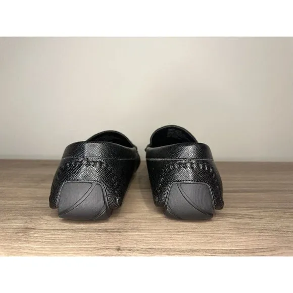 GUESS Men's GMAalen-R Driving Style Loafer Size 10.5 Designer Slip On Dress Shoe
