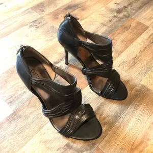 Guess sandals