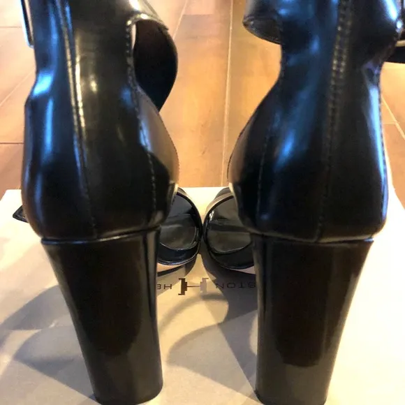 Halston Heritage Leather worn 1x in box