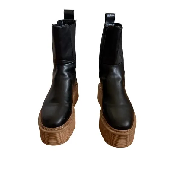 H&amp;M Black Platform Chelsea Boots Size 38 US 7 Bloggers Classic