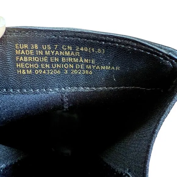 H&amp;M Black Platform Chelsea Boots Size 38 US 7 Bloggers Classic