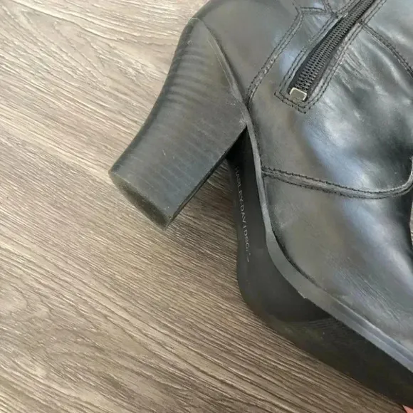 Harley Davidson Black Leather Heeled Western Block Heel Mid Calf Boots Point Toe