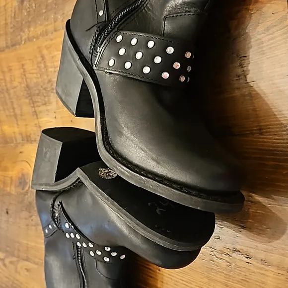 HARLEY DAVIDSON  LEATHER ZIP UP STUDDED CRYSTAL  ANKLE MID CALF BOOTS