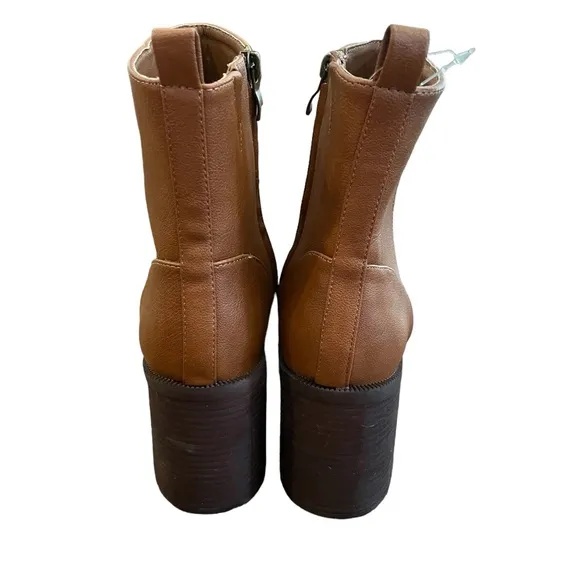 HOUSE OF HARLOW 1960 Festival Cognac Chunky Platform Boots New With Tag