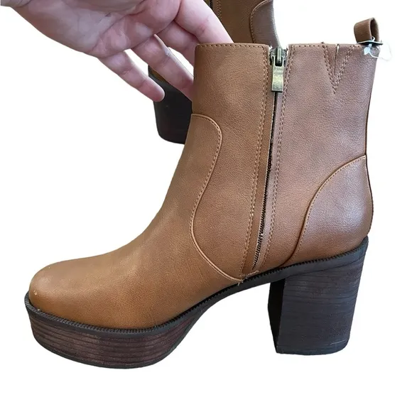 HOUSE OF HARLOW 1960 Festival Cognac Chunky Platform Boots New With Tag