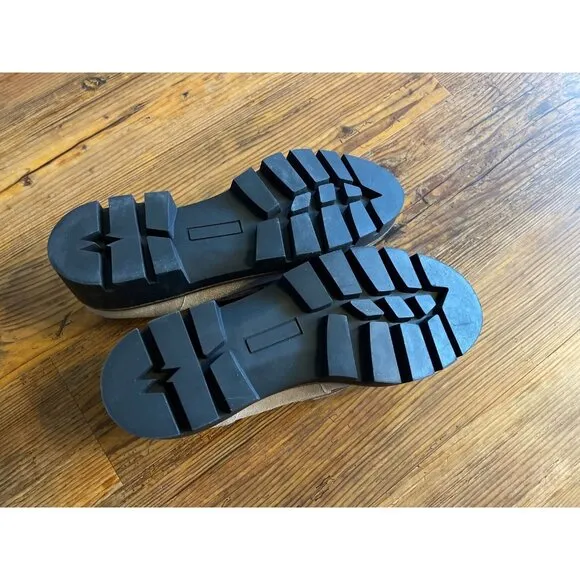 House of Harlow 1960 Gunner Suede Lug Sole Loafers  9.5 US Brand New