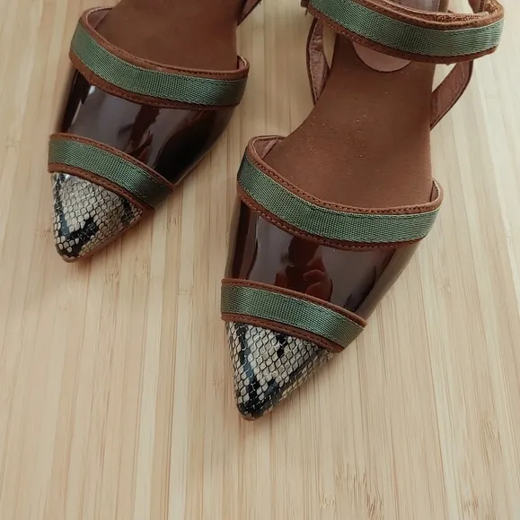 HTF Jeffrey Campbell Enrich Flats