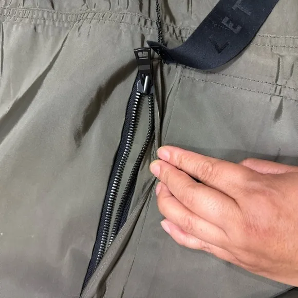 HUDSON Jeans “Asylum Pants” in Olive Size 34 Japanese Bontan Pants look EUC