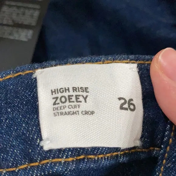Hudson Zoeey high rise deep cuff crop dark jeans size 26