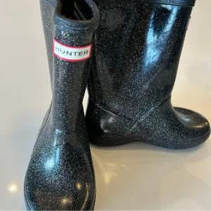 HUNTER Black Glitter Rain Boots with Glossy Finish-EXCELLENT USED CONDITION