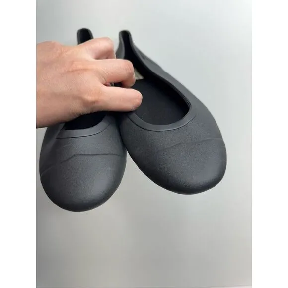 Hunter Flats Size 10 US Black Waterproof Foldable Slip On Casual Shoes
