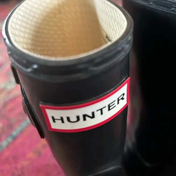 Hunter | Women’s black shiny calf length rain boots adjustable calf straps sz 6