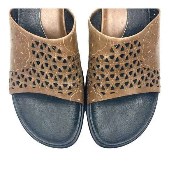 Indigo by Clarks Women's Brown Leather Cut Out Open Toe Wedge Sandals US 10M