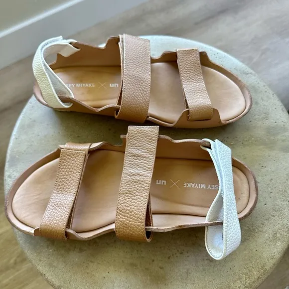 Issey Miyake x United Nude Lilt Sandal, size 36