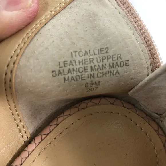 Ivanka Trump Sandals Size 8.5 Pink