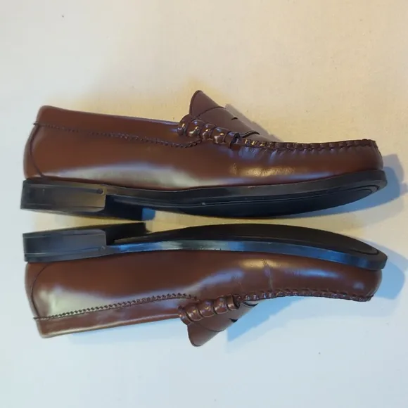 J. Crew, Camden, Brown leather penny loafers. Size 9