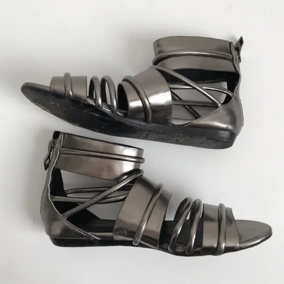 Jay Adoni Pewter Karissa Gladiator Sandals size 6