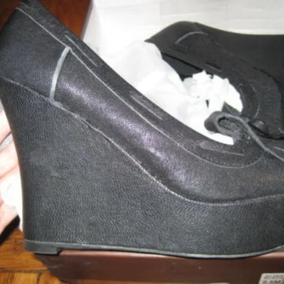 Jeffery Campbell Allison Vintage Platform Penny Loafers NIB
