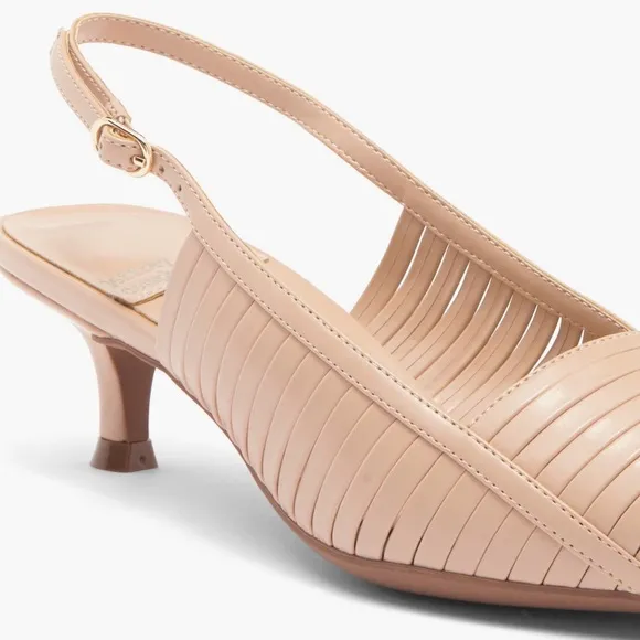 Jeffrey Campbell Beige‎ Pointy Flats