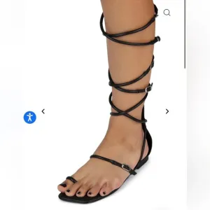 Jeffrey Campbell Black Minimal mid-calf Gladia Gladiator Sandals, Size 8