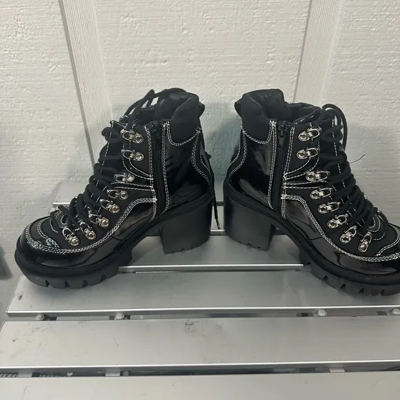 Jeffrey Campbell Black  Road Rage Lace-up Heeled Boots Womens Size 6.5 N…
