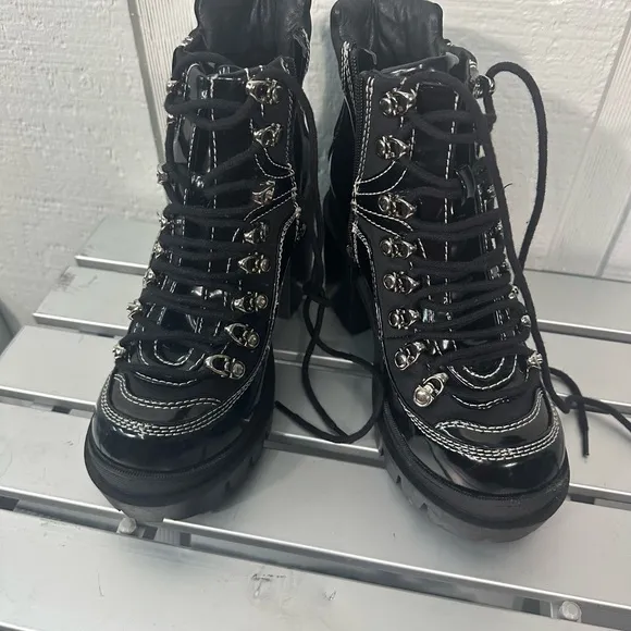 Jeffrey Campbell Black  Road Rage Lace-up Heeled Boots Womens Size 6.5 N…