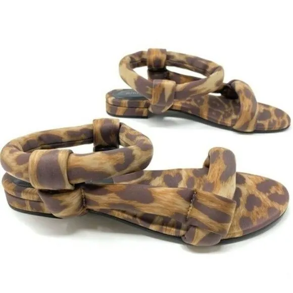 Jeffrey Campbell cheetah puffy strappy sandals size 5.5