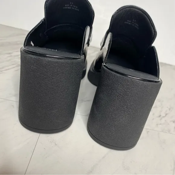 Jeffrey Campbell Kerri Black Patent Leather Heeled Loafer Mule 9 1/2