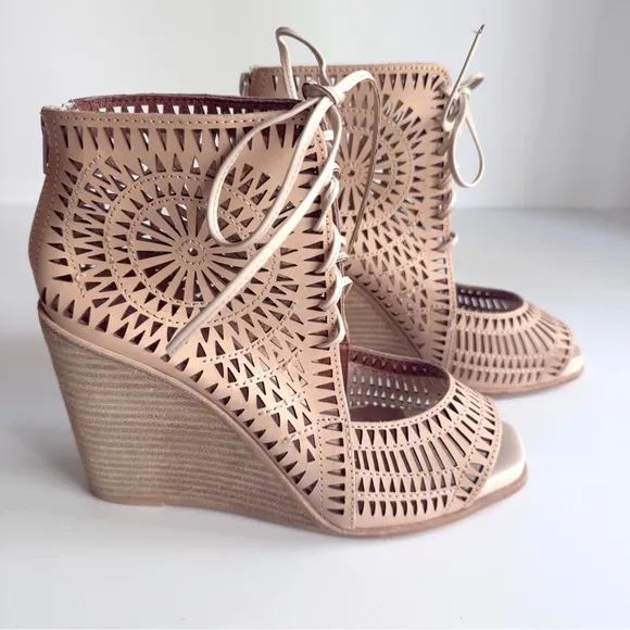Jeffrey Campbell Rodillo 4&quot; Wedge Sandals Size 8.5 NWOT
