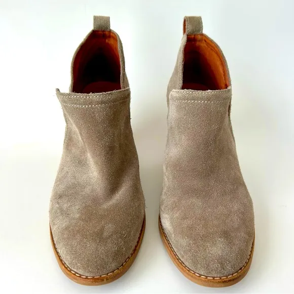 Jeffrey Campbell Rosalee Booties Block Heel Ankle Boots Gray Taupe Suede Size 7
