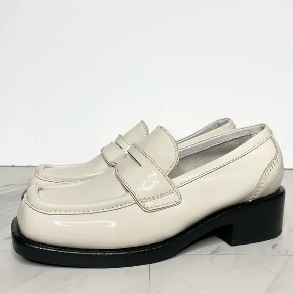 Jeffrey Campbell Sorbonne Ivory Patent Leather Heeled Penny Loafer 6