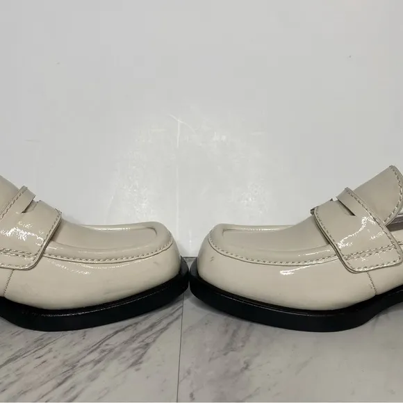 Jeffrey Campbell Sorbonne Ivory Patent Leather Heeled Penny Loafer 6