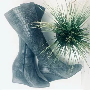 Jennifer Tattanelli Croc Embossed Gray Reptile Wedge Boot